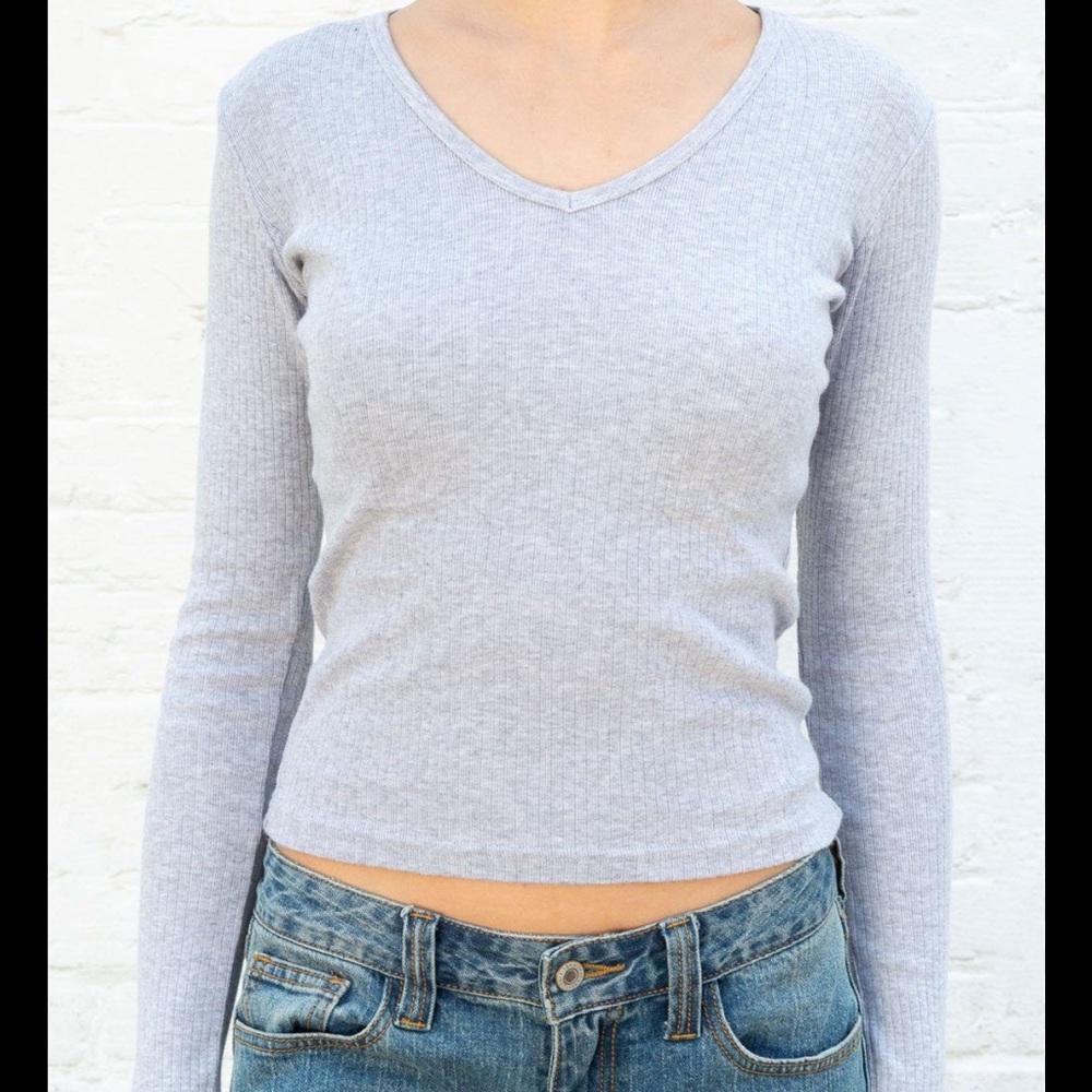 BRANDY MELVILLE JOSEPHINE TOP
